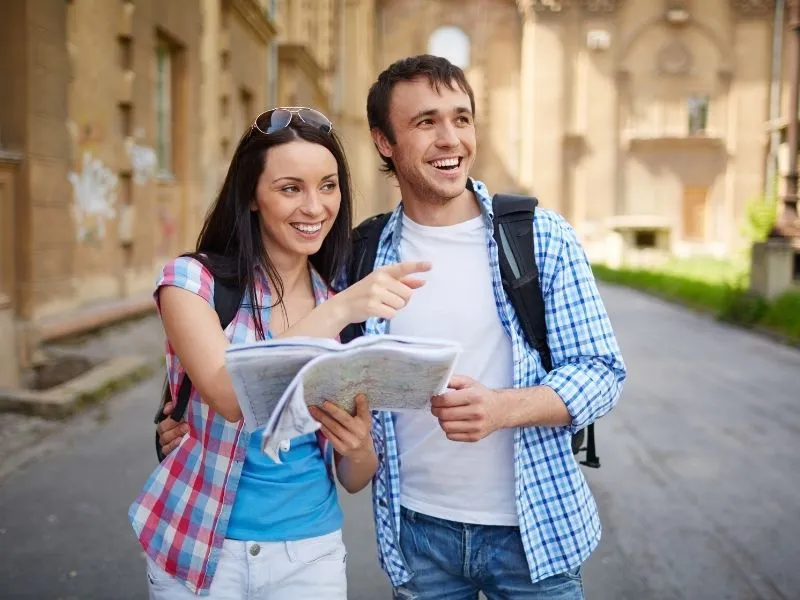 viajar barato, viajes en 2026, apps para viajar, como viajar barato, a donde viajar barato, como planear viajes baratos, viajar barato por Europa